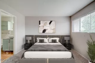 Photo #2: 6188857 Listing