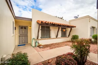 Photo #3: 6188940 Listing