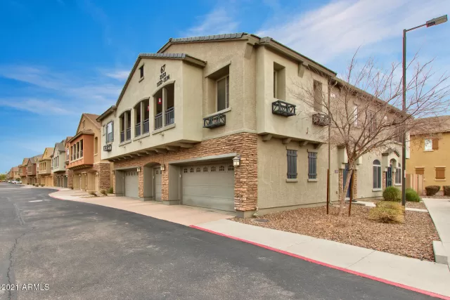 MLS: 6189047 Condo For Sale