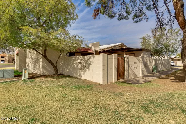 MLS: 6189117 Condo For Sale