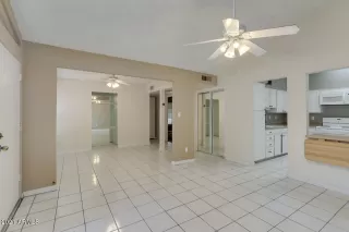 Photo #4: 6189117 Listing 