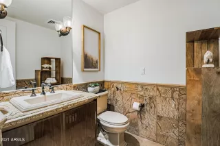 Photo #2: 6189125 Listing