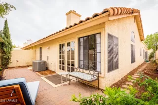 Photo #5: 6189141 Listing