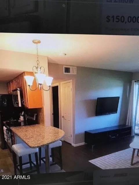 MLS: 6189226 Condo For Sale