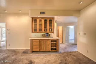 Photo #6: 6189336 Listing