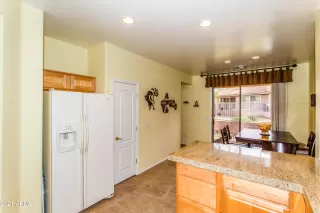 Photo #3: 6189945 Listing