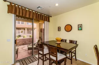 Photo #4: 6189945 Listing