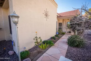 Photo #3: 6190039 Listing