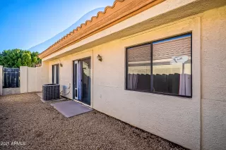 Photo #6: 6190051 Listing