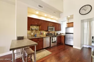 Photo #6: 6190192 Listing 