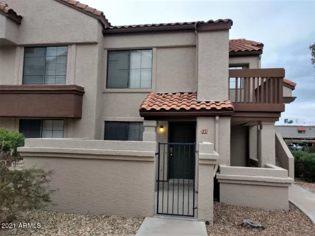 MLS: 6190199 Condo For Sale