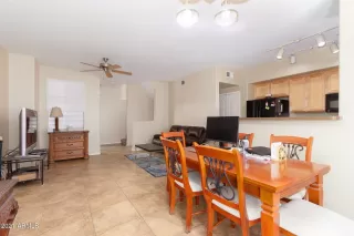 Photo #4: 6190215 Listing