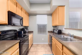 Photo #5: 6190215 Listing