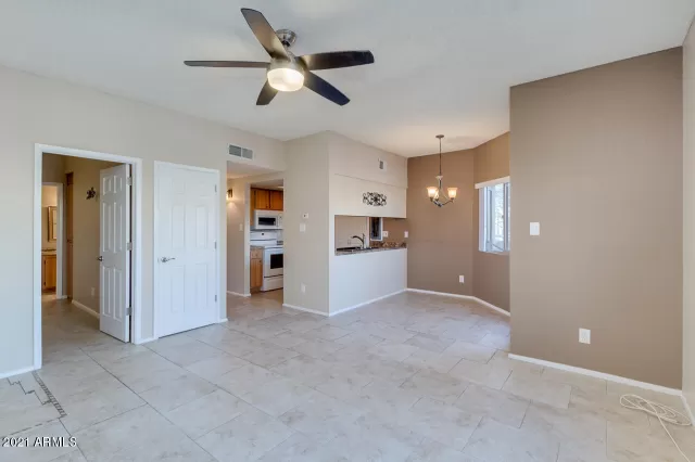 MLS: 6190242 Condo For Sale