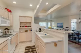 Photo #6: 6190415 Listing 