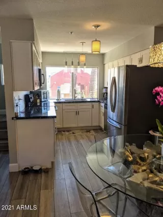 Photo #3: 6190704 Listing