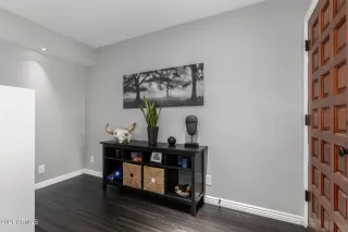 Photo #3: 6190933 Listing