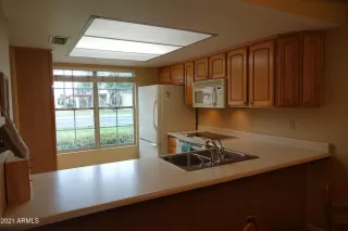 Photo #4: 6191327 Listing