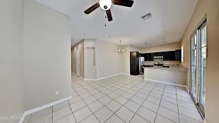 Photo #2: 6191348 Listing