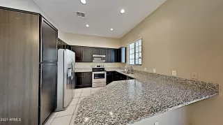 Photo #3: 6191348 Listing