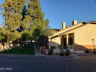 Photo #2: 6191765 Listing 