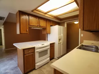 Photo #2: 6191799 Listing