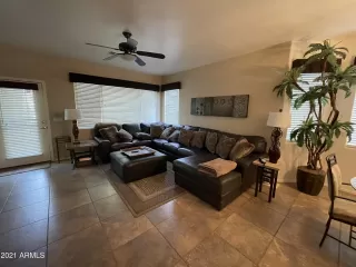 Photo #2: 6191824 Listing 