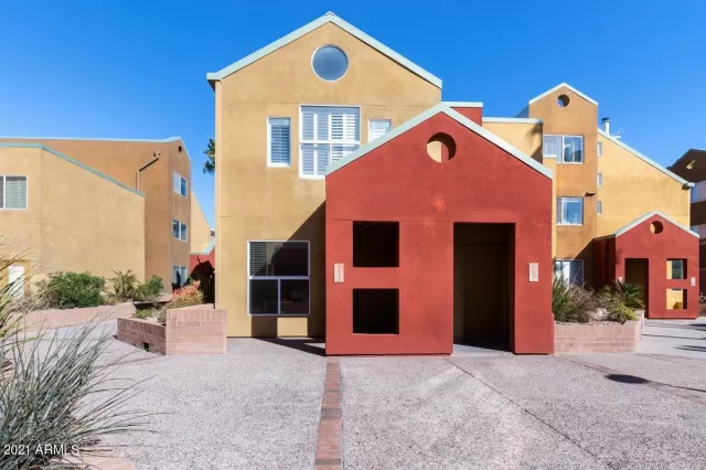 MLS: 6191941 Condo For Sale