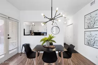 Photo #3: 6191941 Listing