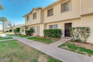 Photo #2: 6191942 Listing