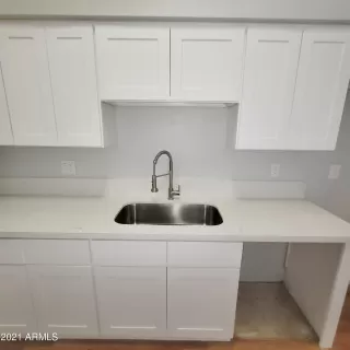 Photo #5: 6192341 Listing