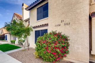 Photo #5: 6192355 Listing