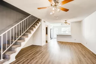 Photo #6: 6192355 Listing