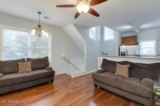 Photo #6: 6192460 Listing