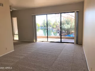 Photo #6: 6192565 Listing