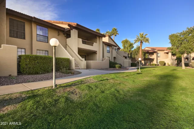 MLS: 6192861 Condo For Sale