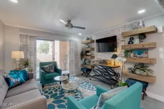 Photo #3: 6192954 Listing