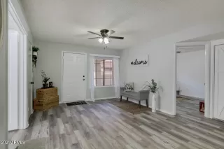 Photo #4: 6193079 Listing