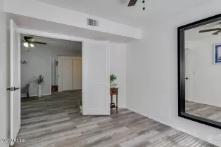 Photo #6: 6193079 Listing