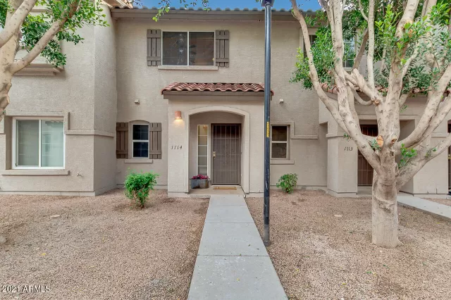 MLS: 6193157 Condo For Sale