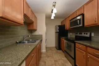 Photo #3: 6193221 Listing