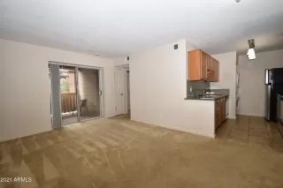 Photo #5: 6193221 Listing