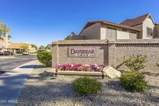 Photo #2: 6193433 Listing