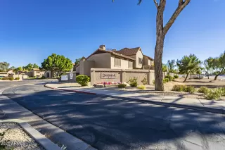 Photo #4: 6193433 Listing