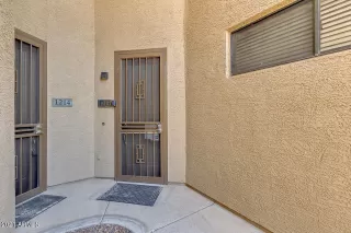 Photo #6: 6193459 Listing