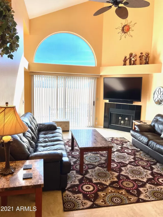 MLS: 6193465 Condo For Sale