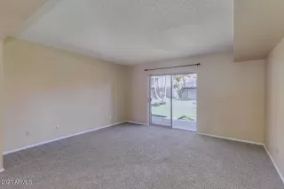 Photo #3: 6193538 Listing