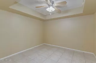 Photo #6: 6193538 Listing