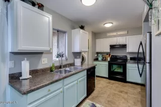 Photo #6: 6193566 Listing 