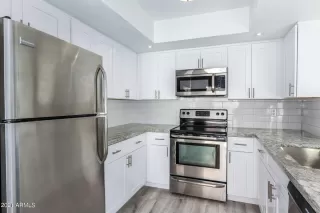 Photo #3: 6193579 Listing